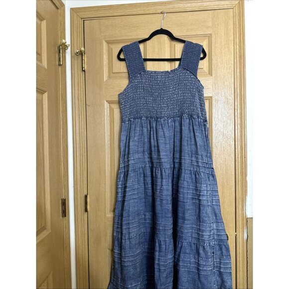 Soft Surroundings Chambray Smocked Tiered Maxi Dress Women’s Petite XL Blue - Picture 10 of 11